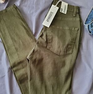 Aphrodite Fashion Nova Torn Jeans